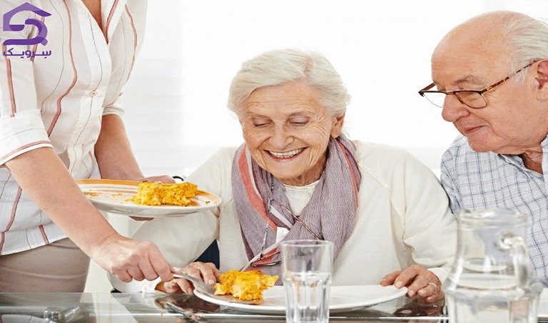 راهنمای جامع تغذیه سالمندان؛ از بایدها تا نبایدهای غذایی راهنمای جامع تغذیه سالمندان؛ از بایدها تا نبایدهای غذایی