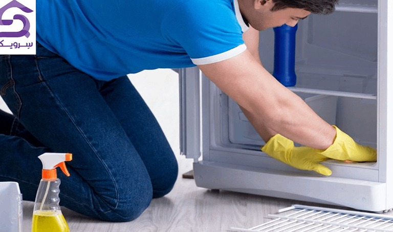 تمیز کردن یخچال؛ آموزش جامع شستشوی یخچال با روشهای موثر تمییز کردن داخل یخچال