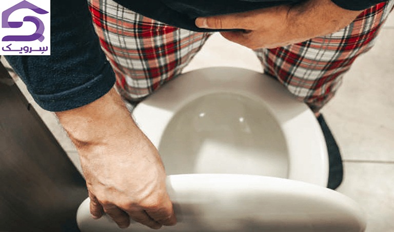 8 علت اصلی تکرر ادرار در سالمندان [همراه درمان و پیشگیری]