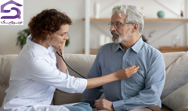 نگهداری از سالمند بیمار قلبی [آموزش مرحله‌ای + چک‌لیست]