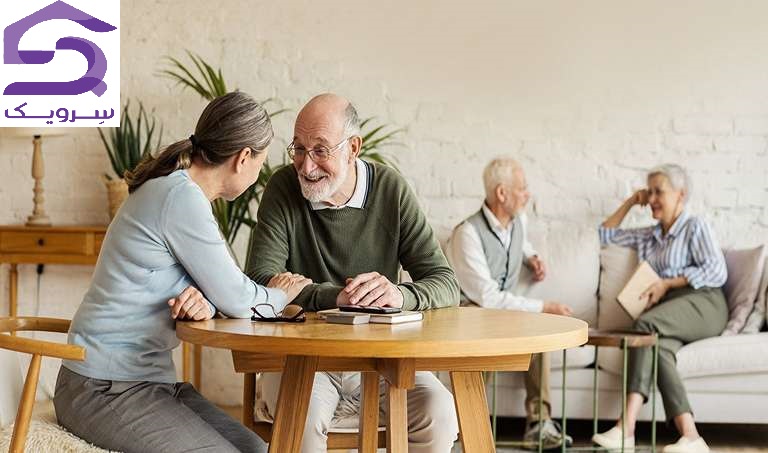 خدمات نگهداری از سالمند در منزل؛ مراقبت امن و منظم روزانه